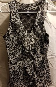 sz.L lace racerback tank